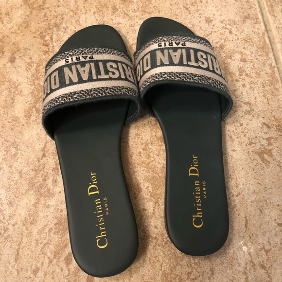 dior slipper